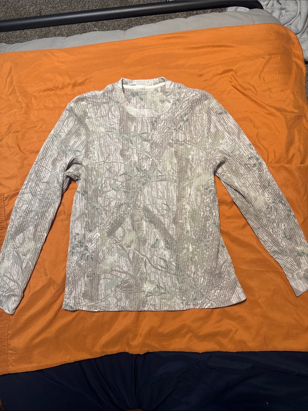 Abercrombie & Fitch Men's Long Sleeve Neutral Camo Ribbed Shirt